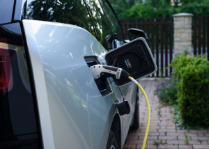 The Benefits of Installing an EV Charger at Home